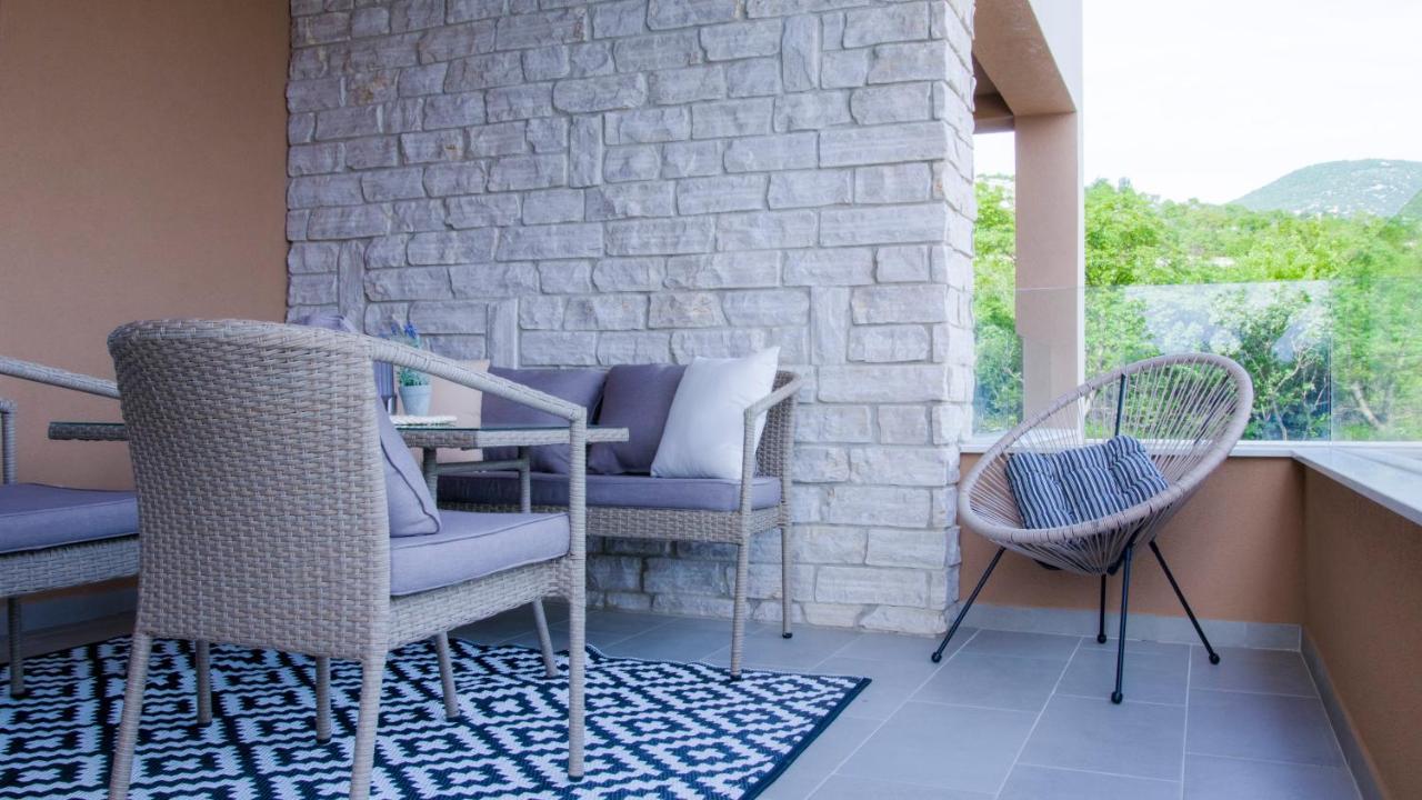 Apartments King And Queen Povile Exterior foto